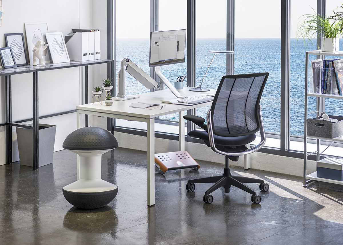 Office with ergonomic furniture